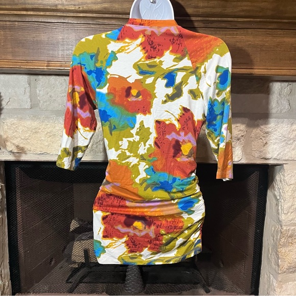 Cabi Style 309 multi color print Faux wrap Blouse - Picture 4 of 10
